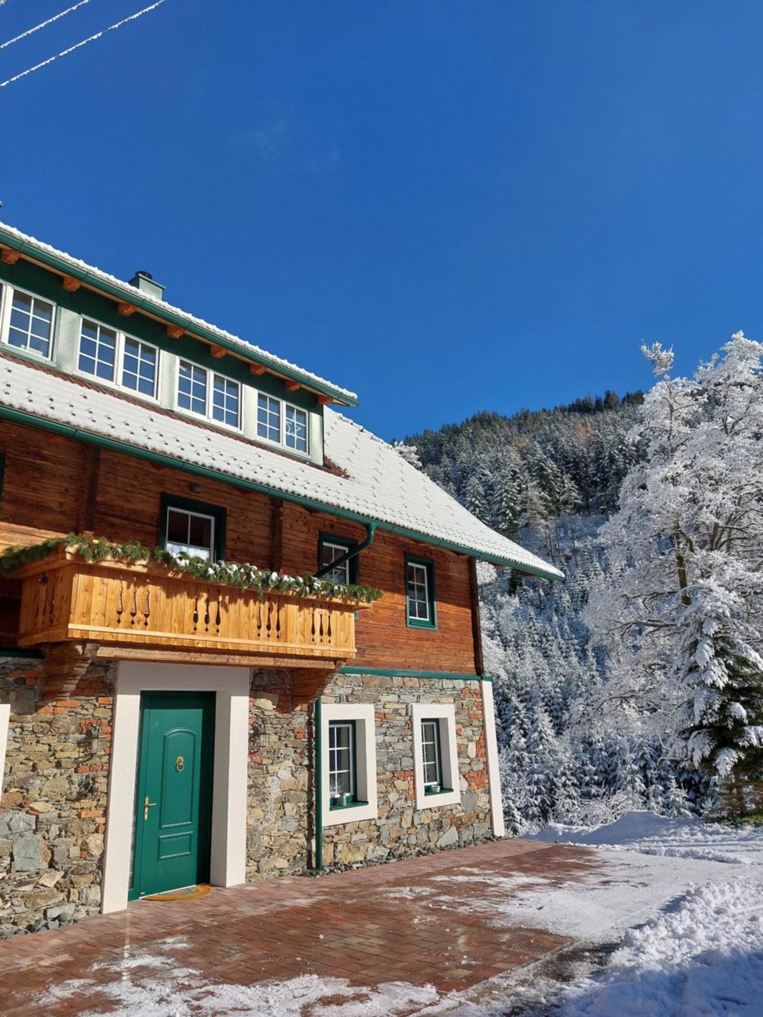 Landhaus Gruenjuwel Himmelberg エクステリア 写真